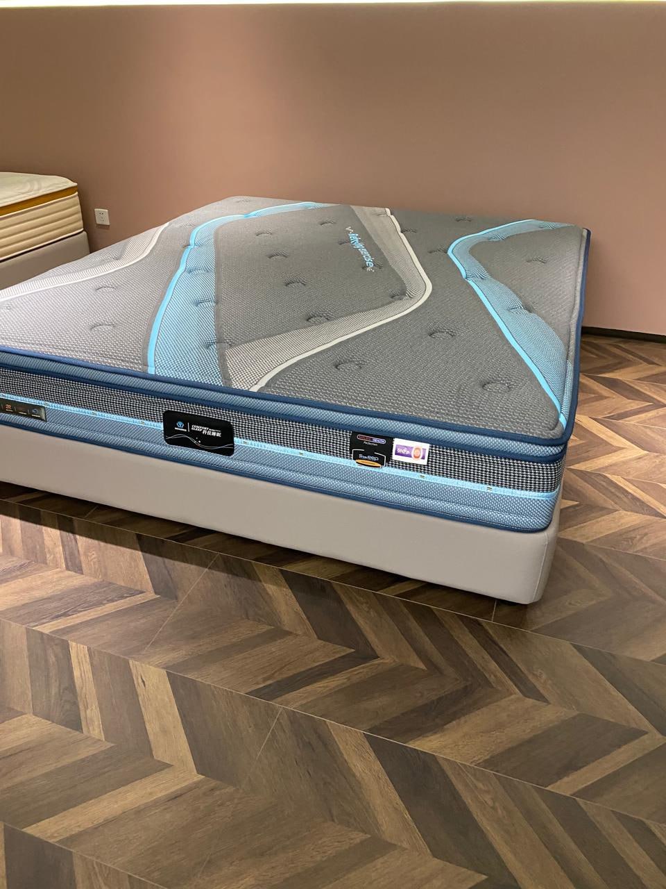 photo_2025-02-26_08-44-12